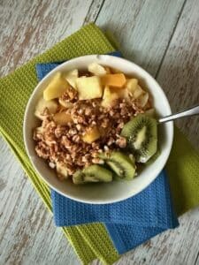 Yogurt_Tropical_Yogurt_Bowl
