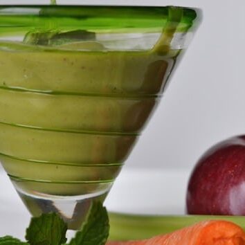 Mango_Kale_SmoothieDSC_2496